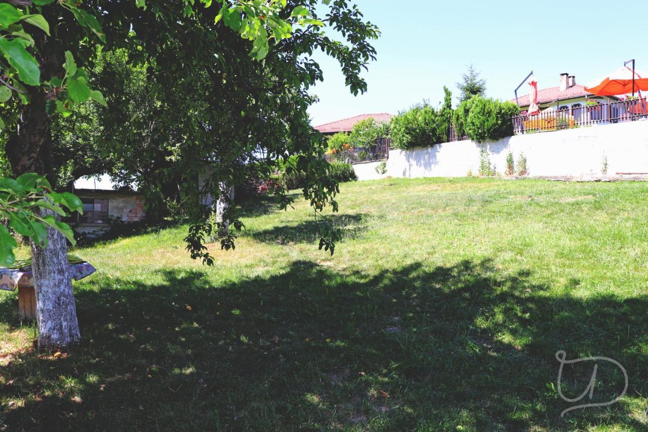 Вила Ирена Radevtsi Exterior foto
