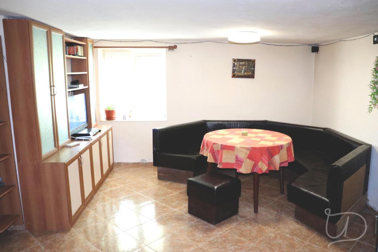 Вила Ирена Radevtsi Exterior foto